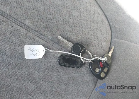 2000 GMC Jimmy Sle из США, поврежденный, VIN 1GKDT13W7Y2323044